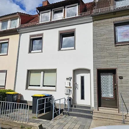 Monteurhaus Mit Zwei In Bremen-mitte, Parkplatz & Wlan *