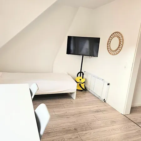 Monteurhaus Mit Zwei In Bremen-mitte, Parkplatz & Wlan Appartement Brême