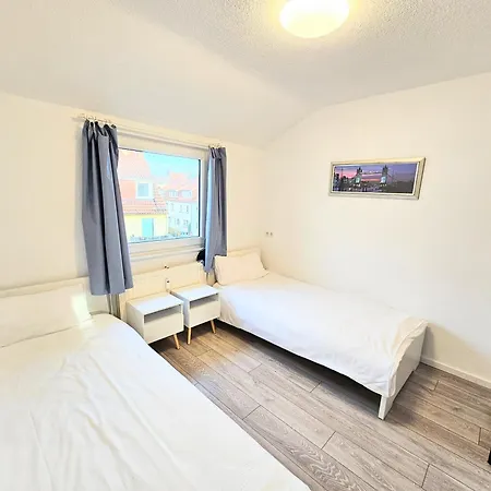 公寓 Monteurhaus Mit Zwei In Bremen-mitte, Parkplatz & Wlan 不莱梅