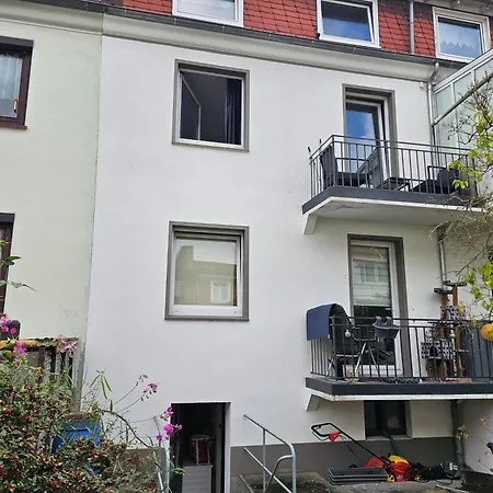 Monteurhaus Mit Zwei In Bremen-mitte, Parkplatz & Wlan