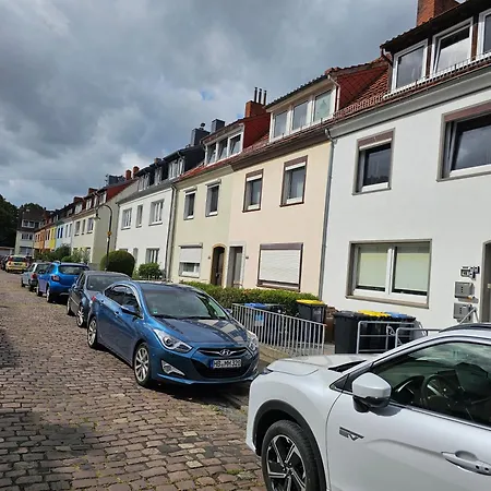 Appartement Monteurhaus Mit Zwei In Bremen-mitte, Parkplatz & Wlan *