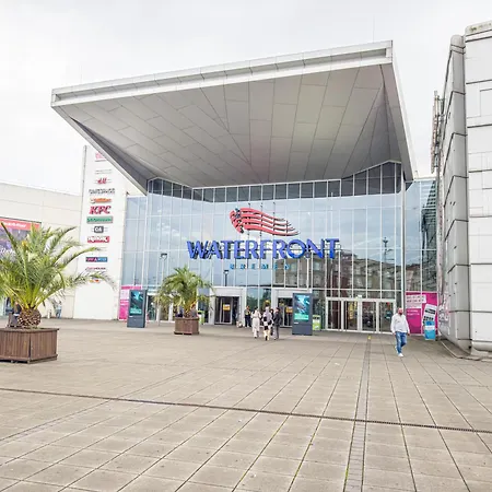 Monteurhaus Mit Zwei In Bremen-mitte, Parkplatz & Wlan Appartement *