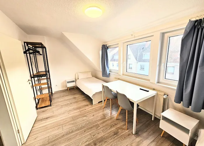 Monteurhaus Mit Zwei In Bremen-mitte, Parkplatz & Wlan 公寓