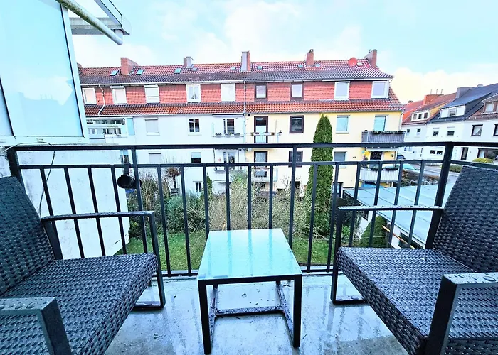 Monteurhaus Mit Zwei In Bremen-mitte, Parkplatz & Wlan