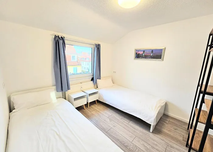 公寓 Monteurhaus Mit Zwei In Bremen-mitte, Parkplatz & Wlan 不莱梅